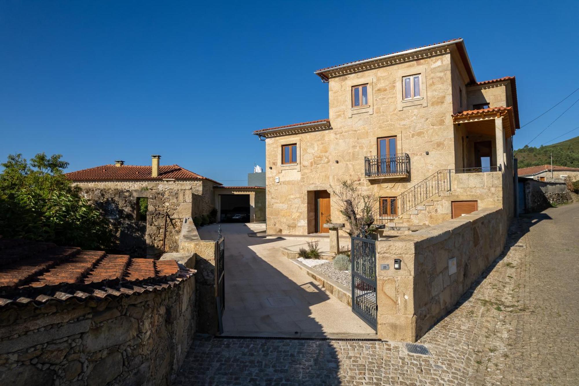 Appartement Rb Ganfei House à Valenca Extérieur photo